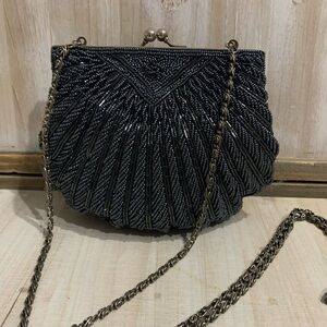 La Regale Elegant Pewter Black Beaded Clutch